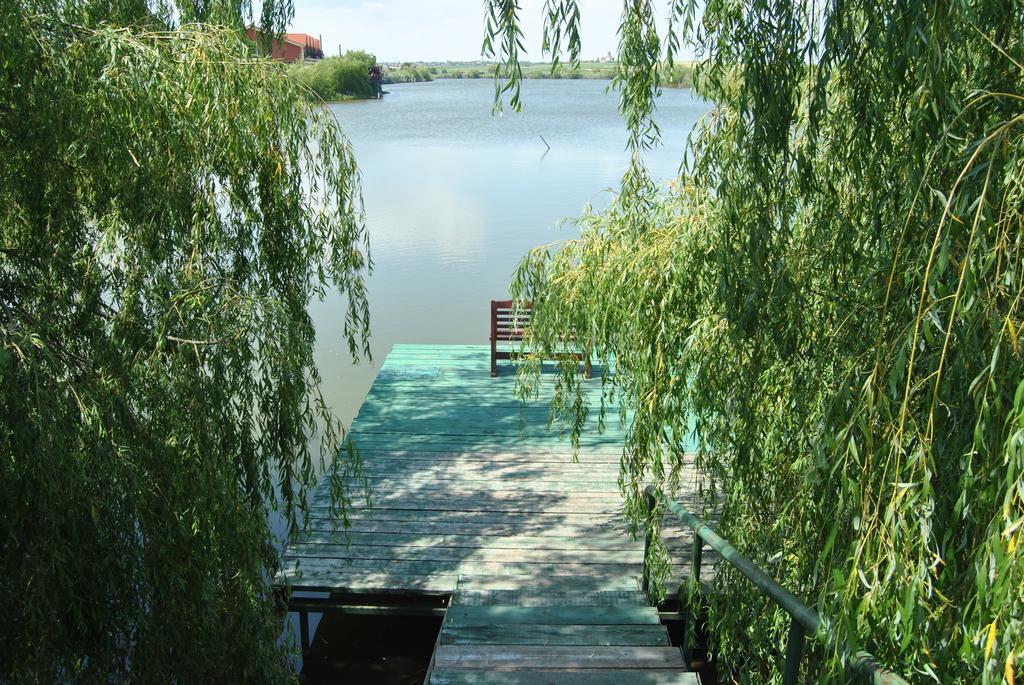 Lacul Racilor Olimp Bagian luar foto